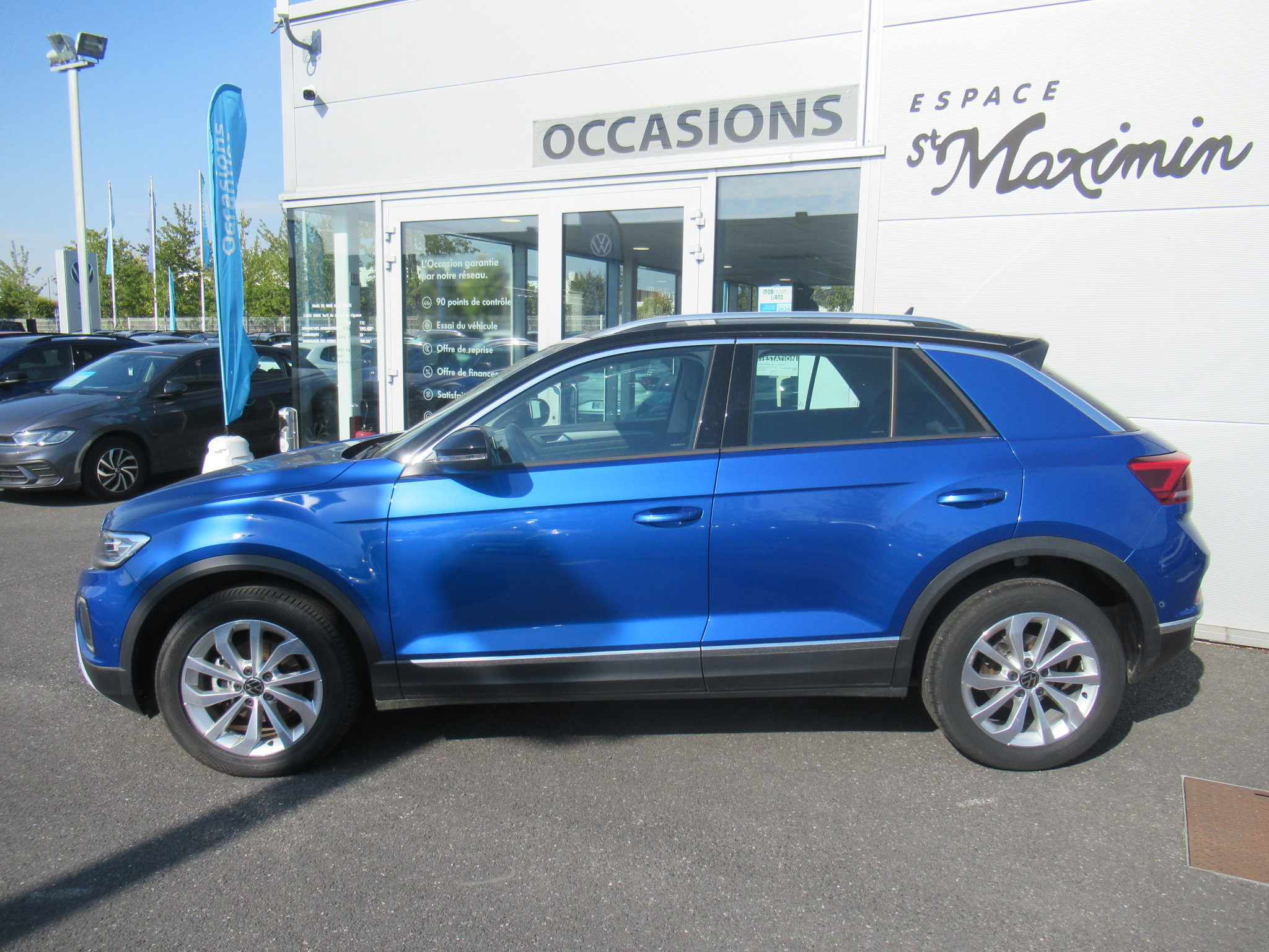 VOLKSWAGEN T-ROC