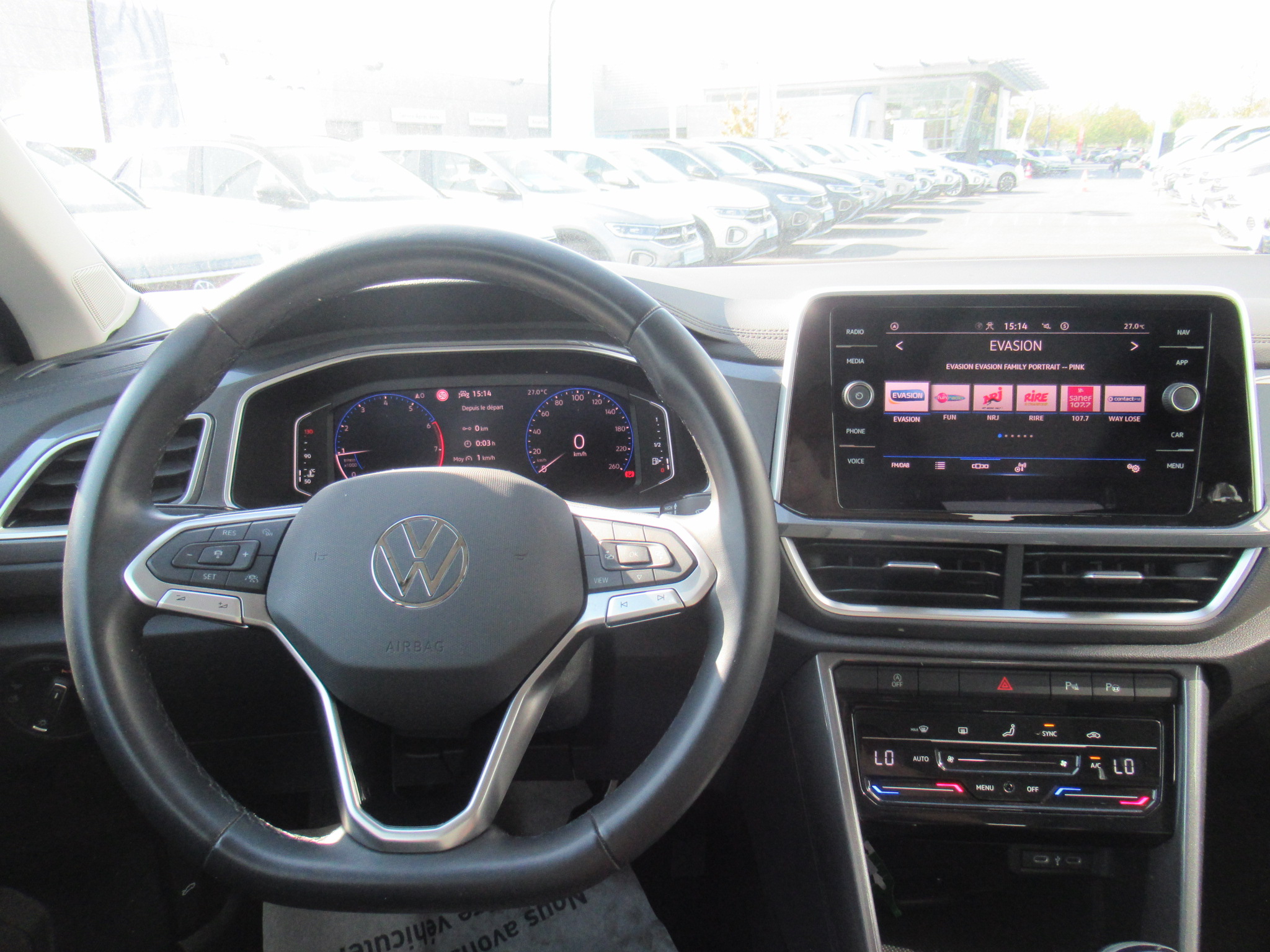 VOLKSWAGEN T-ROC