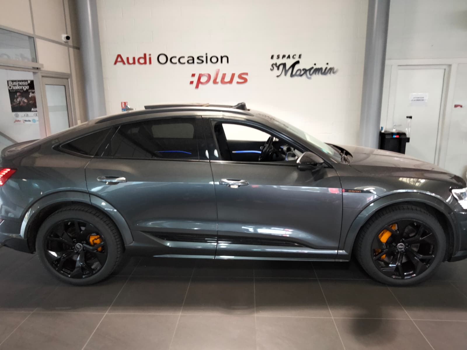 AUDI E-TRON S SPORTBACK