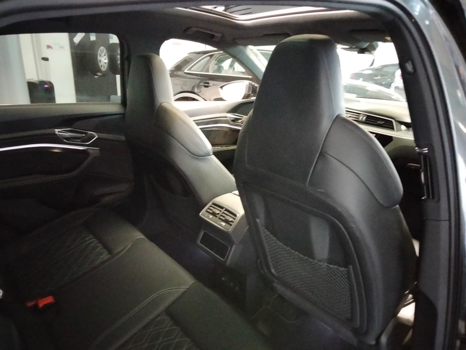 AUDI E-TRON S SPORTBACK