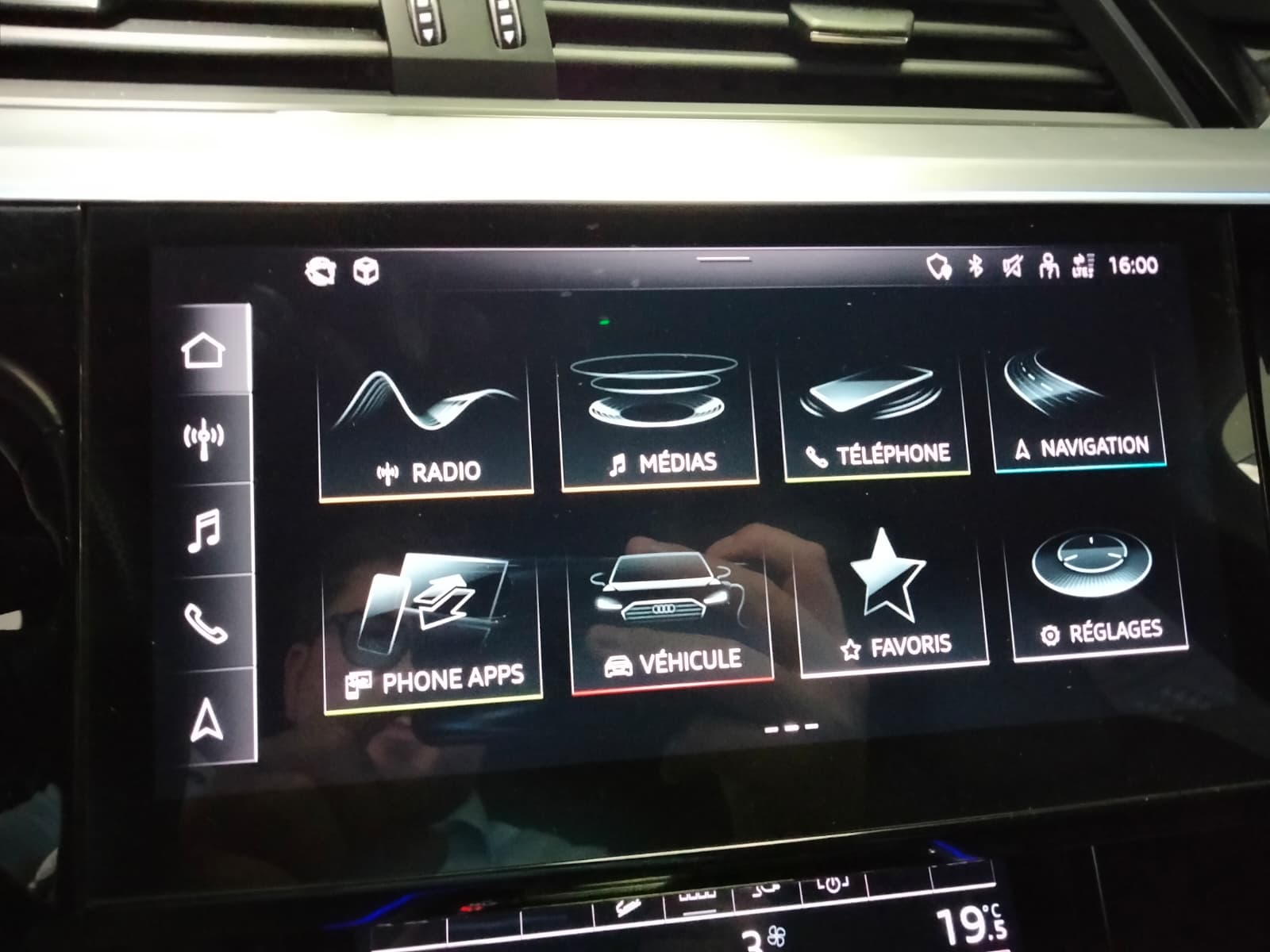 AUDI E-TRON S SPORTBACK