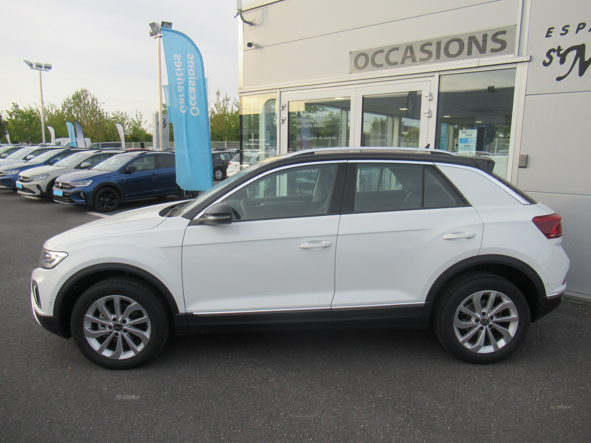 VOLKSWAGEN T-ROC