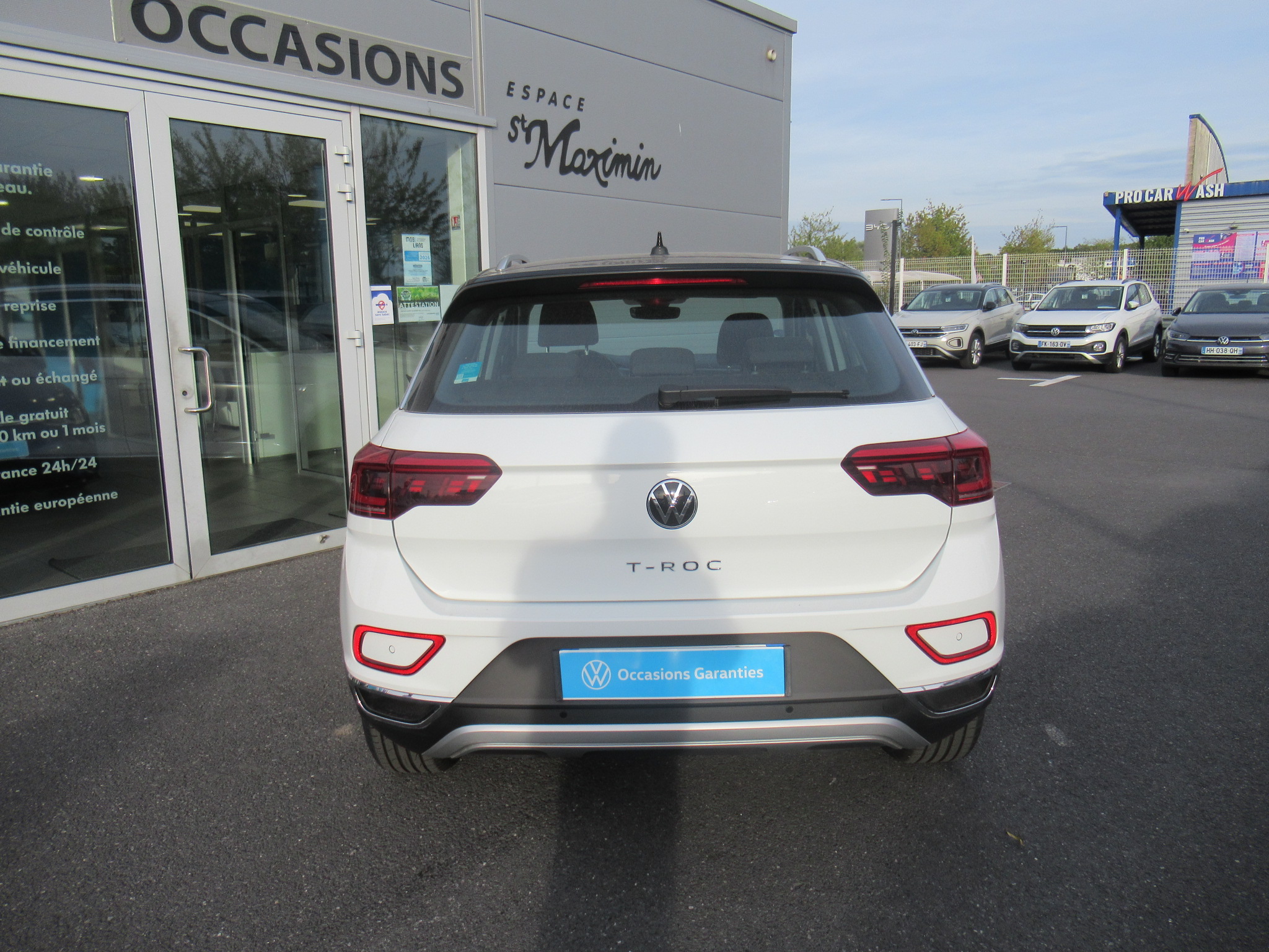 VOLKSWAGEN T-ROC