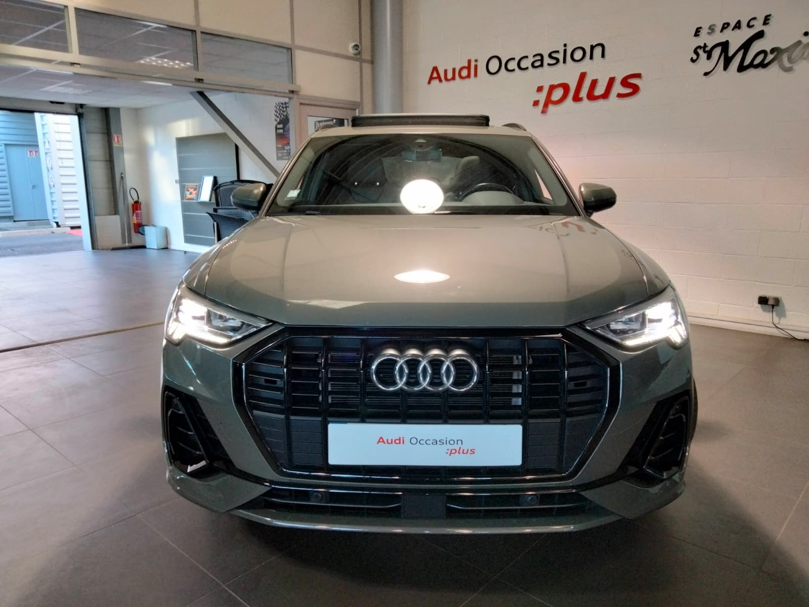 AUDI Q3