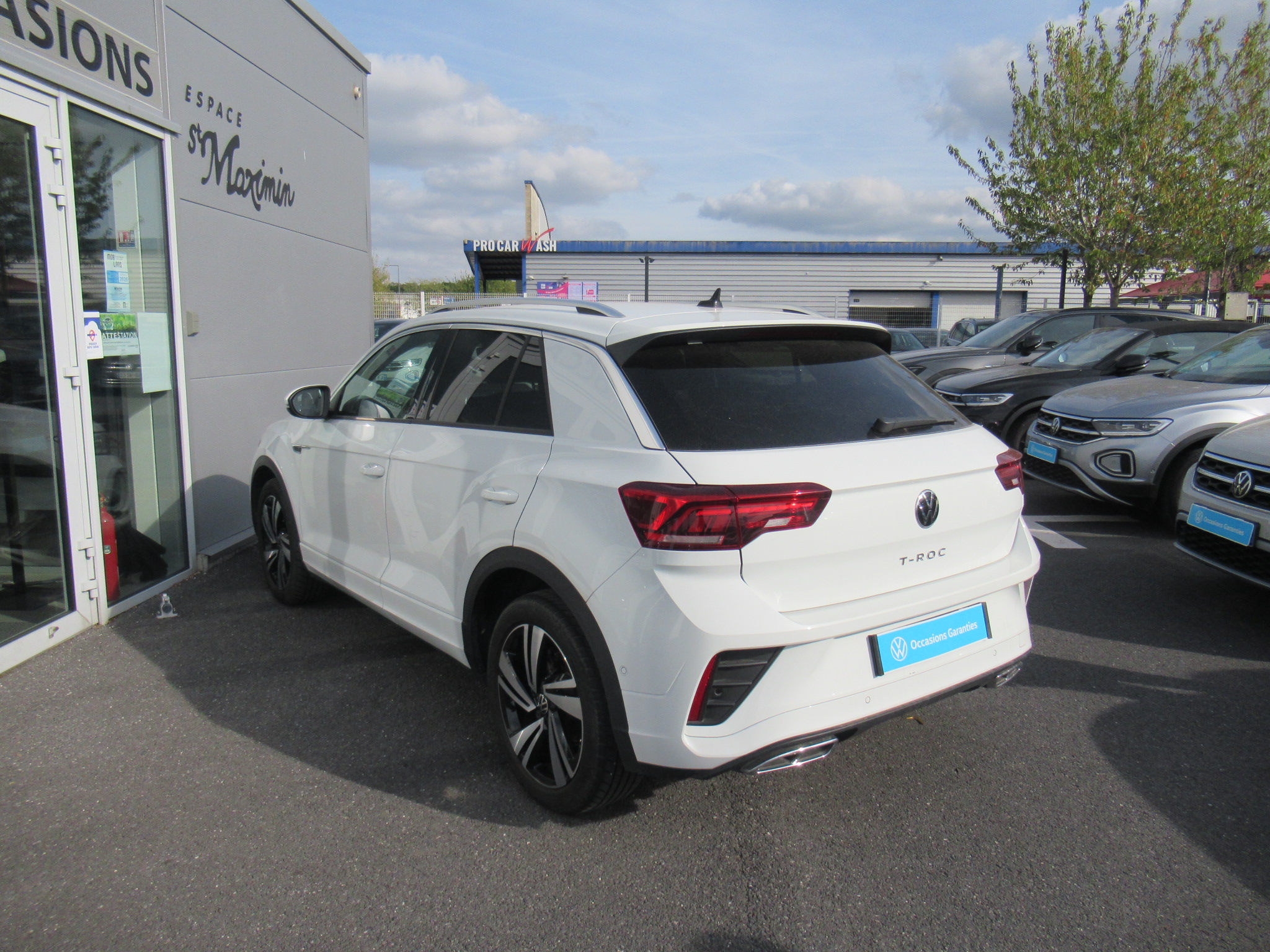 VOLKSWAGEN T-ROC