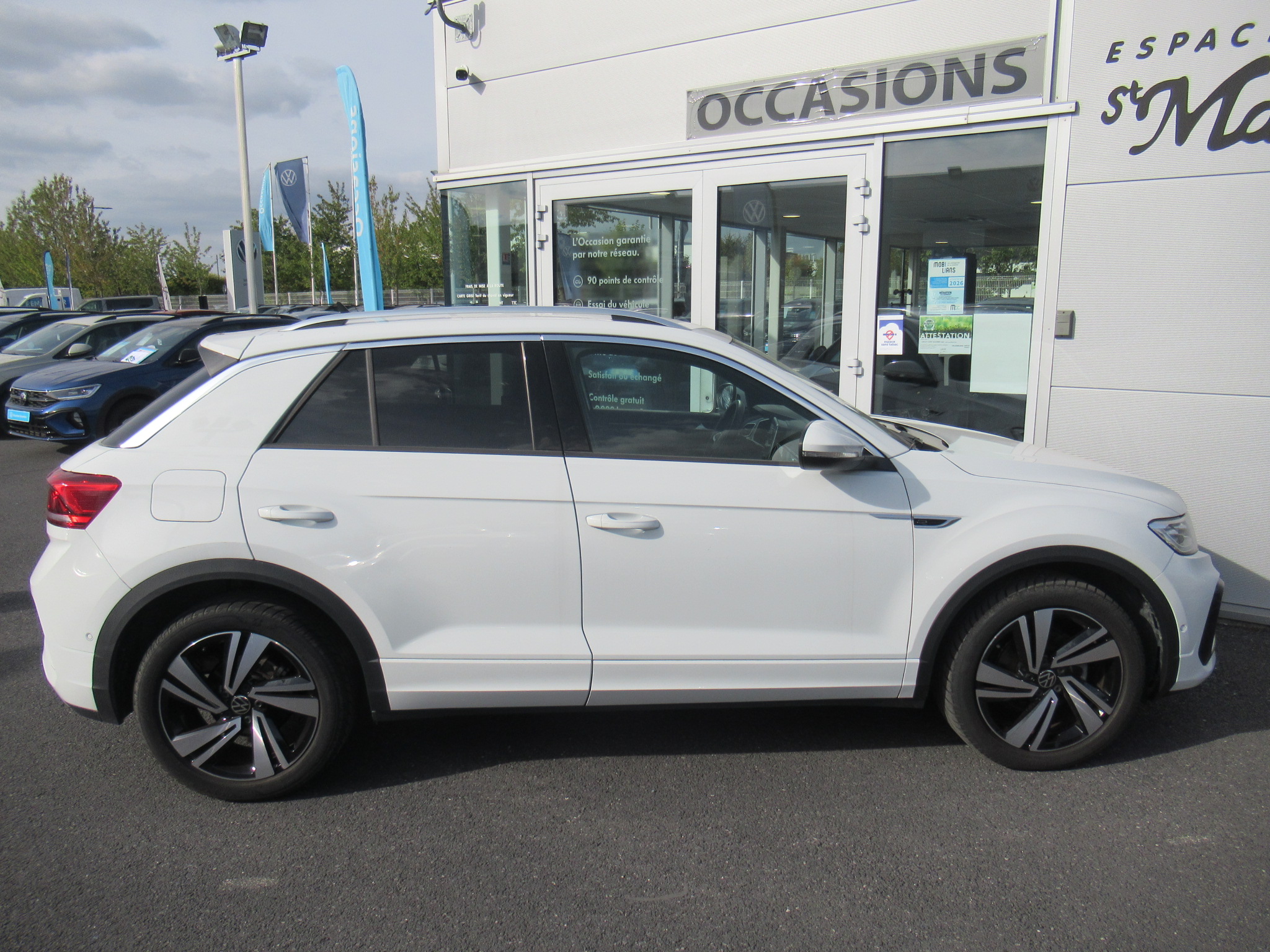 VOLKSWAGEN T-ROC