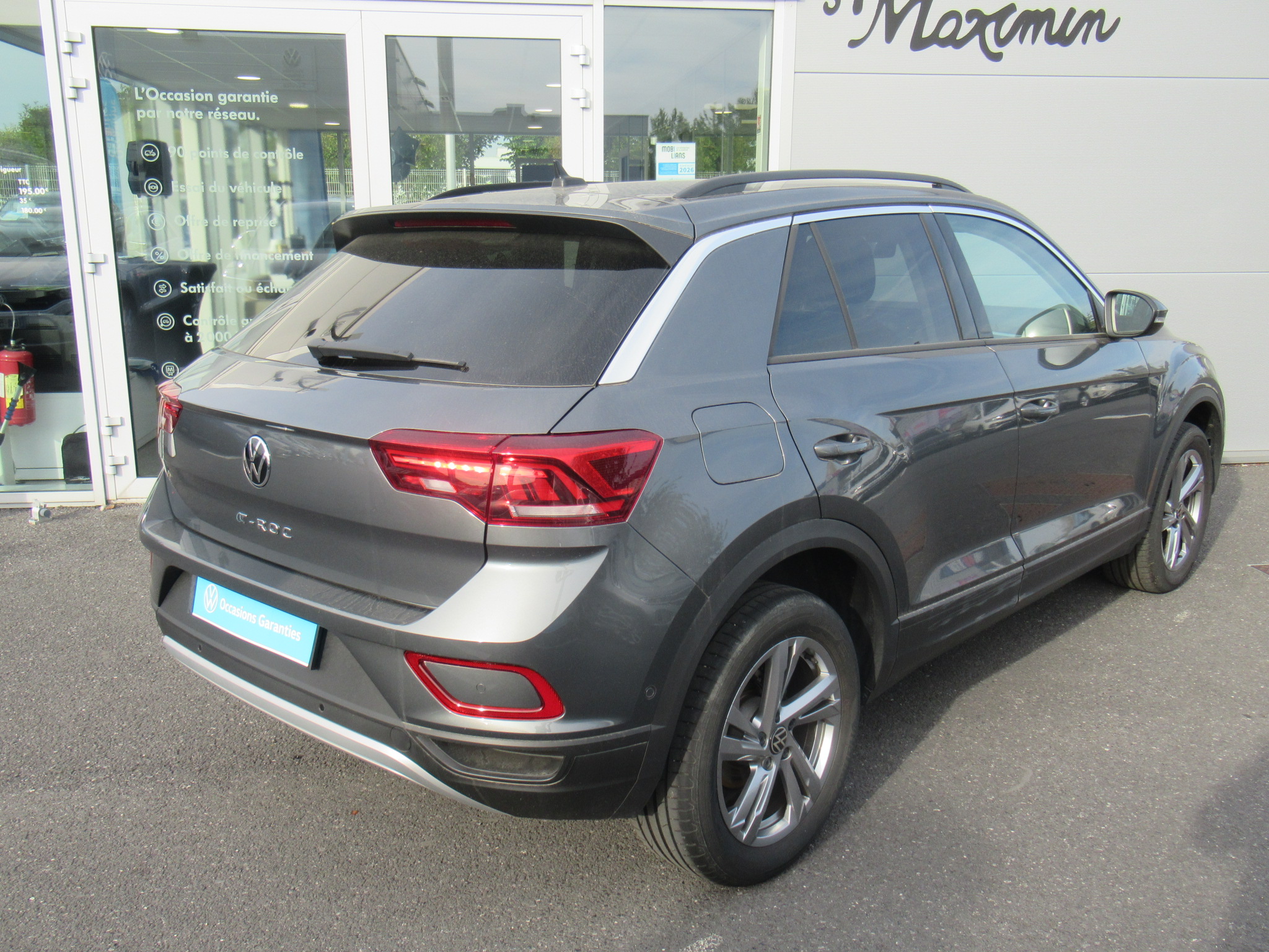 VOLKSWAGEN T-ROC
