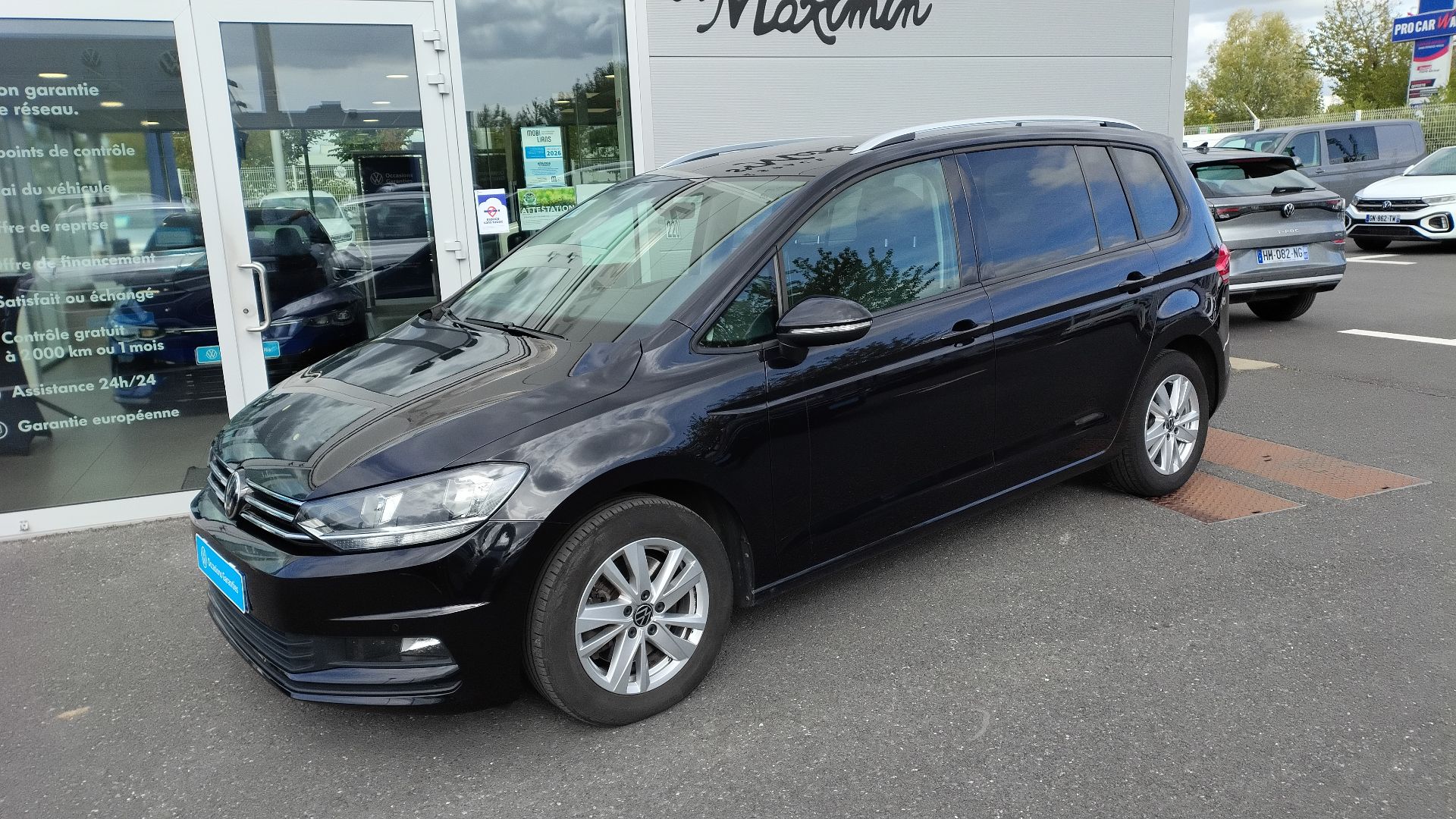 VOLKSWAGEN TOURAN