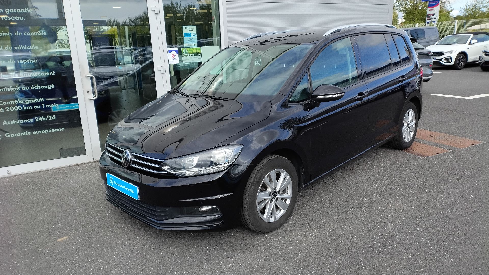 VOLKSWAGEN TOURAN