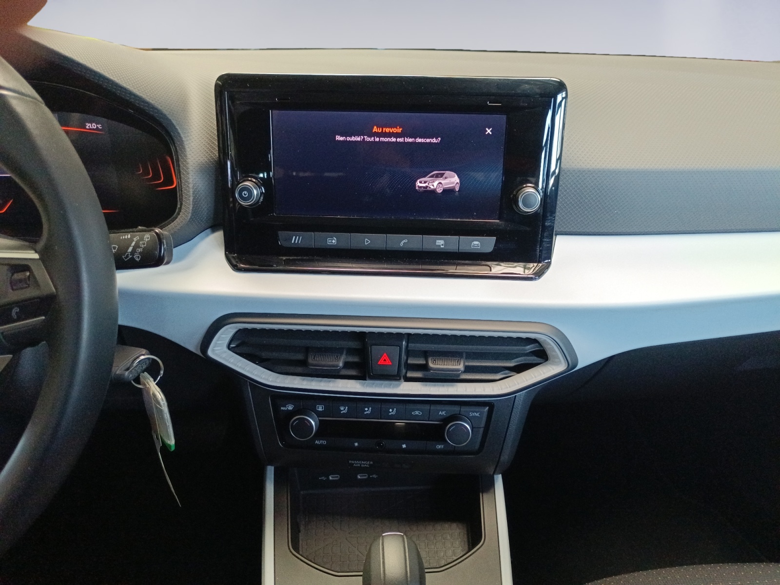 SEAT ARONA
