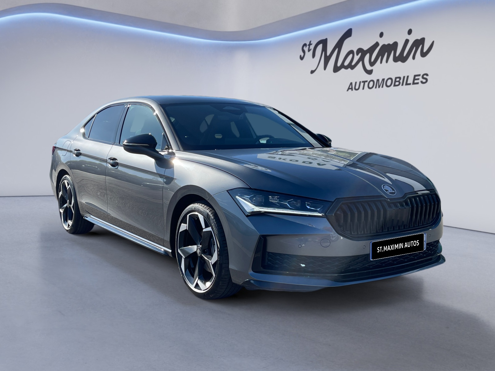 SKODA SUPERB