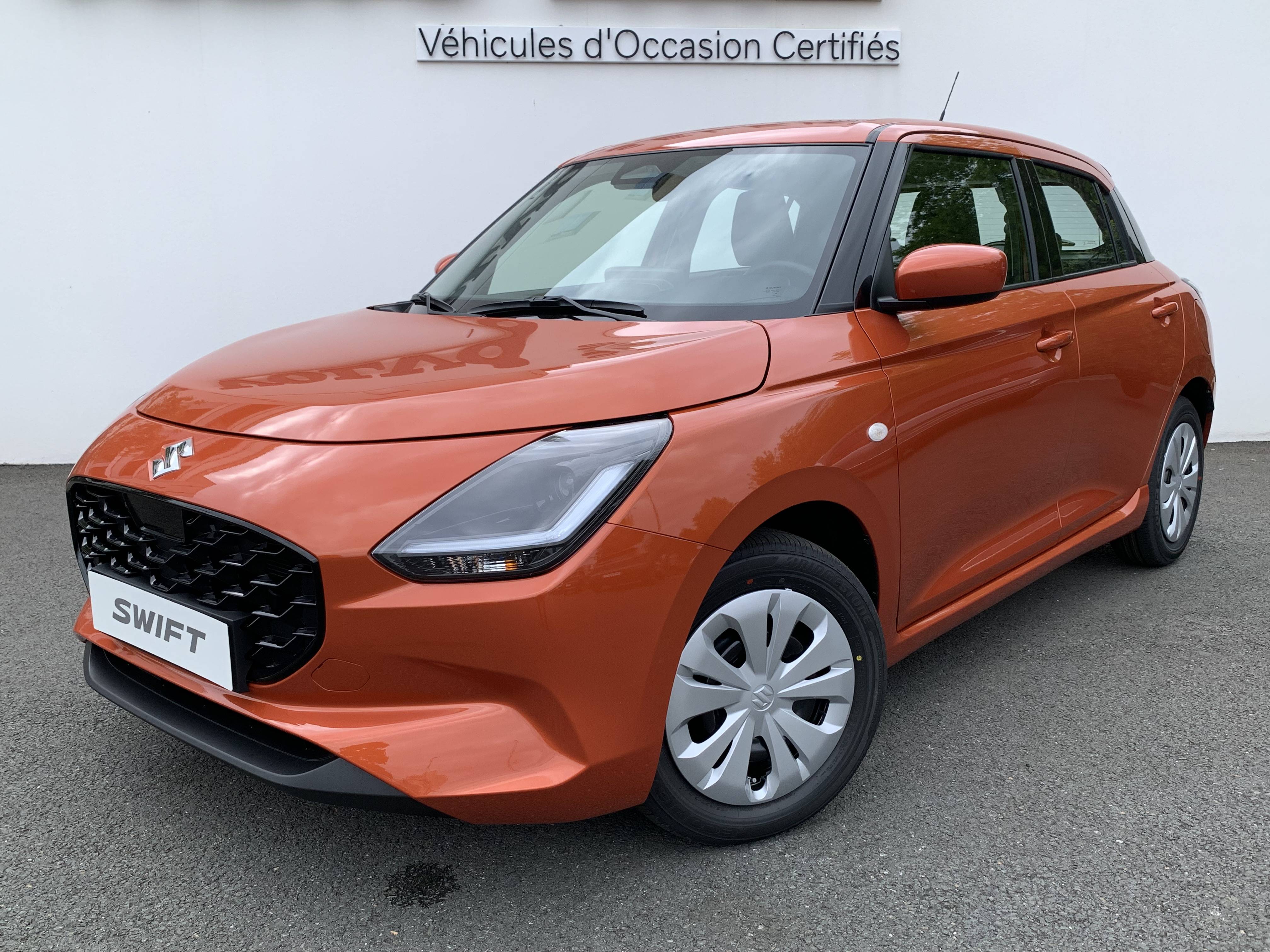 SUZUKI SWIFT