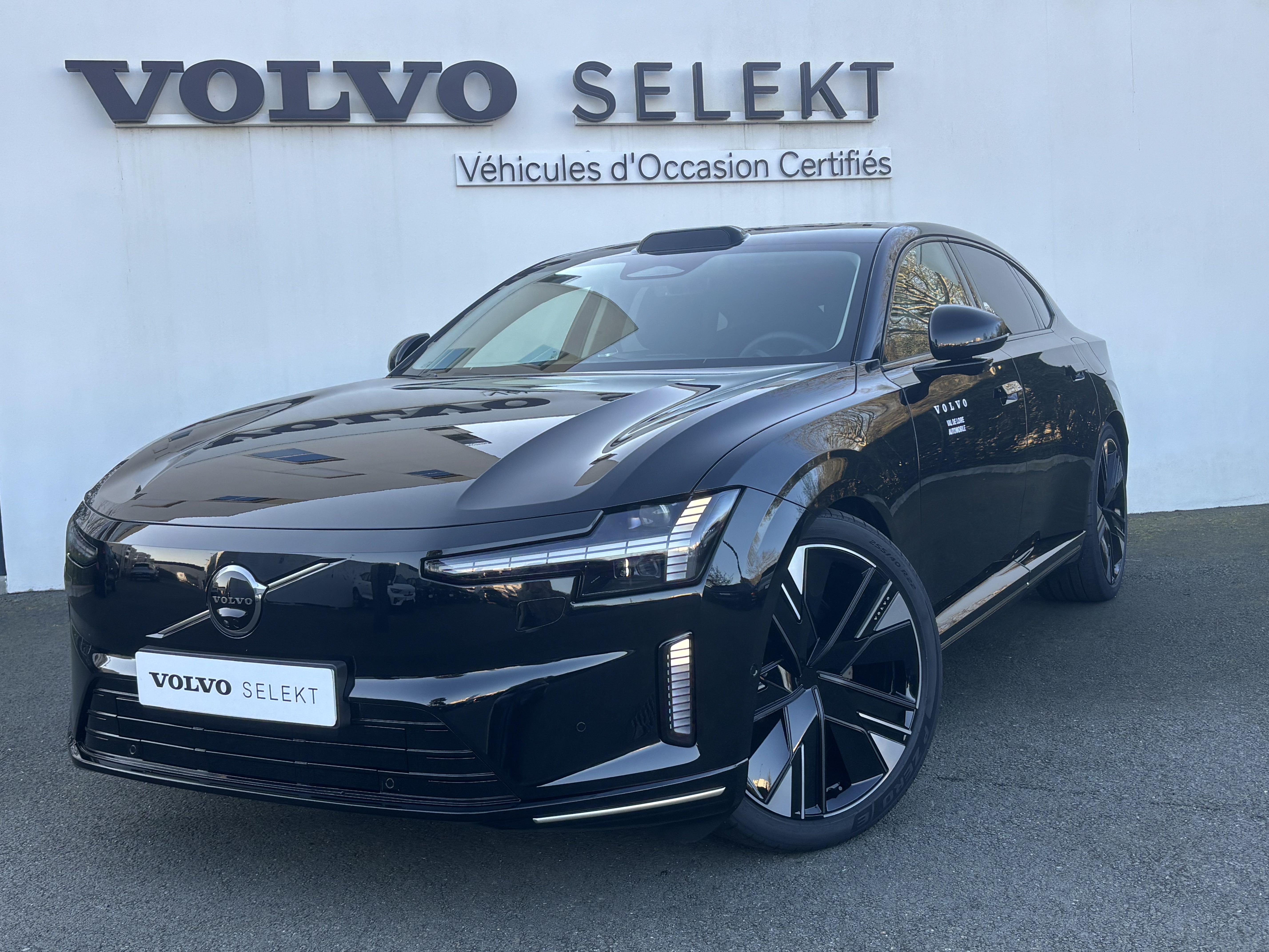 VOLVO ES90