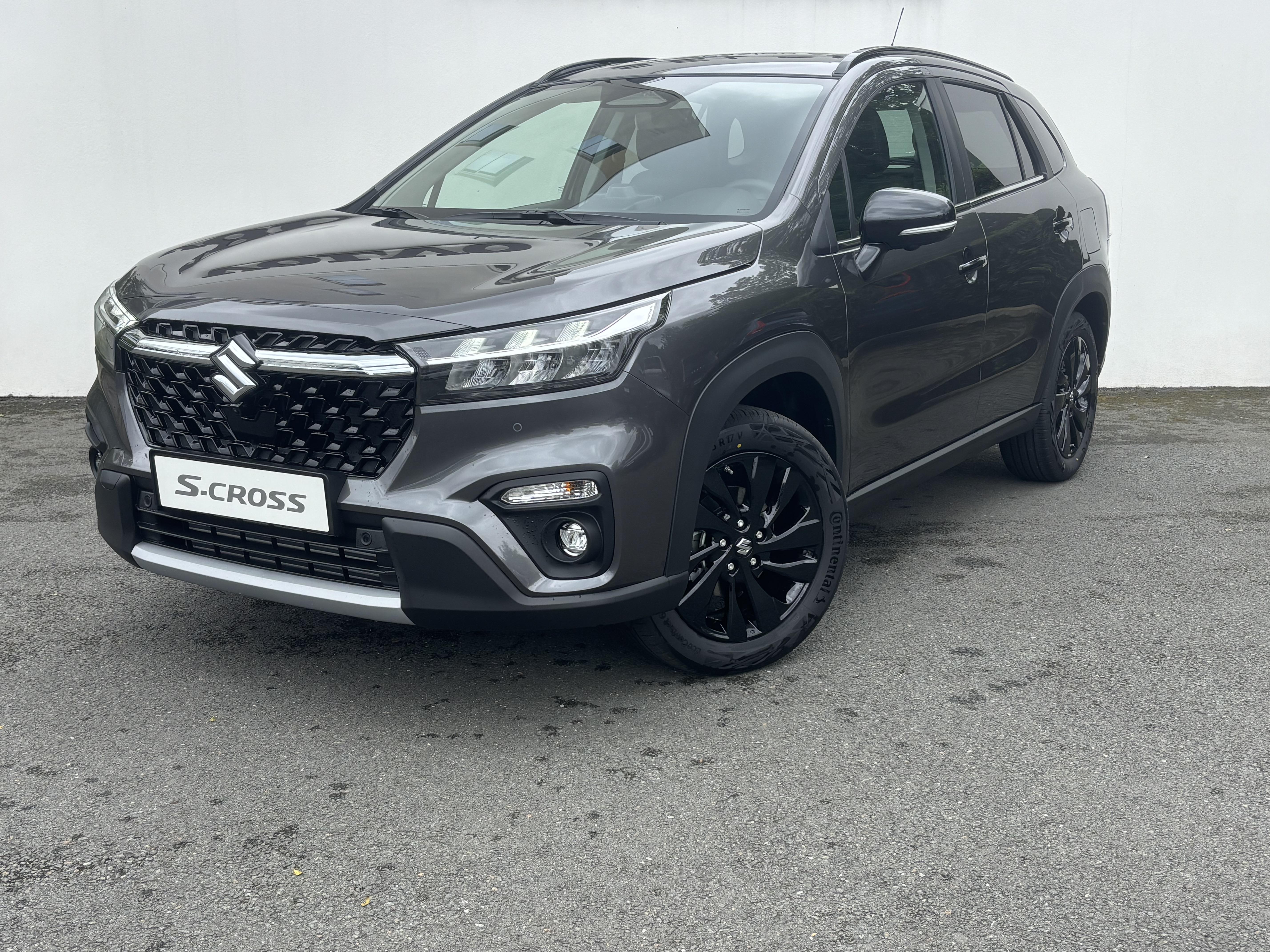 SUZUKI S-CROSS