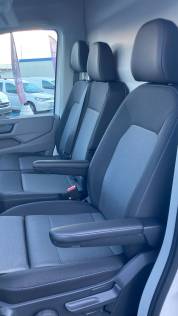 Voitures neuves VOLKSWAGEN UTILITAIRES CRAFTER VAN BUSINESS Clermont-Ferrand
