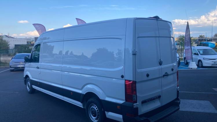 Voitures neuves VOLKSWAGEN UTILITAIRES CRAFTER VAN BUSINESS Clermont-Ferrand