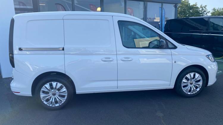 Voitures neuves VOLKSWAGEN UTILITAIRES Caddy Cargo BUSINESS Clermont-Ferrand