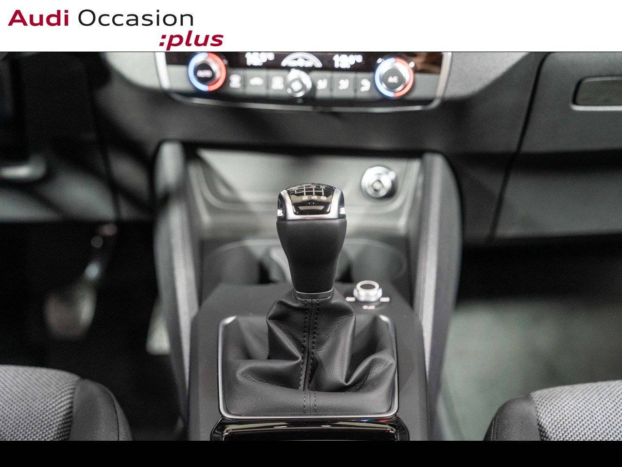 Voitures neuves Audi Q2 Design Paris