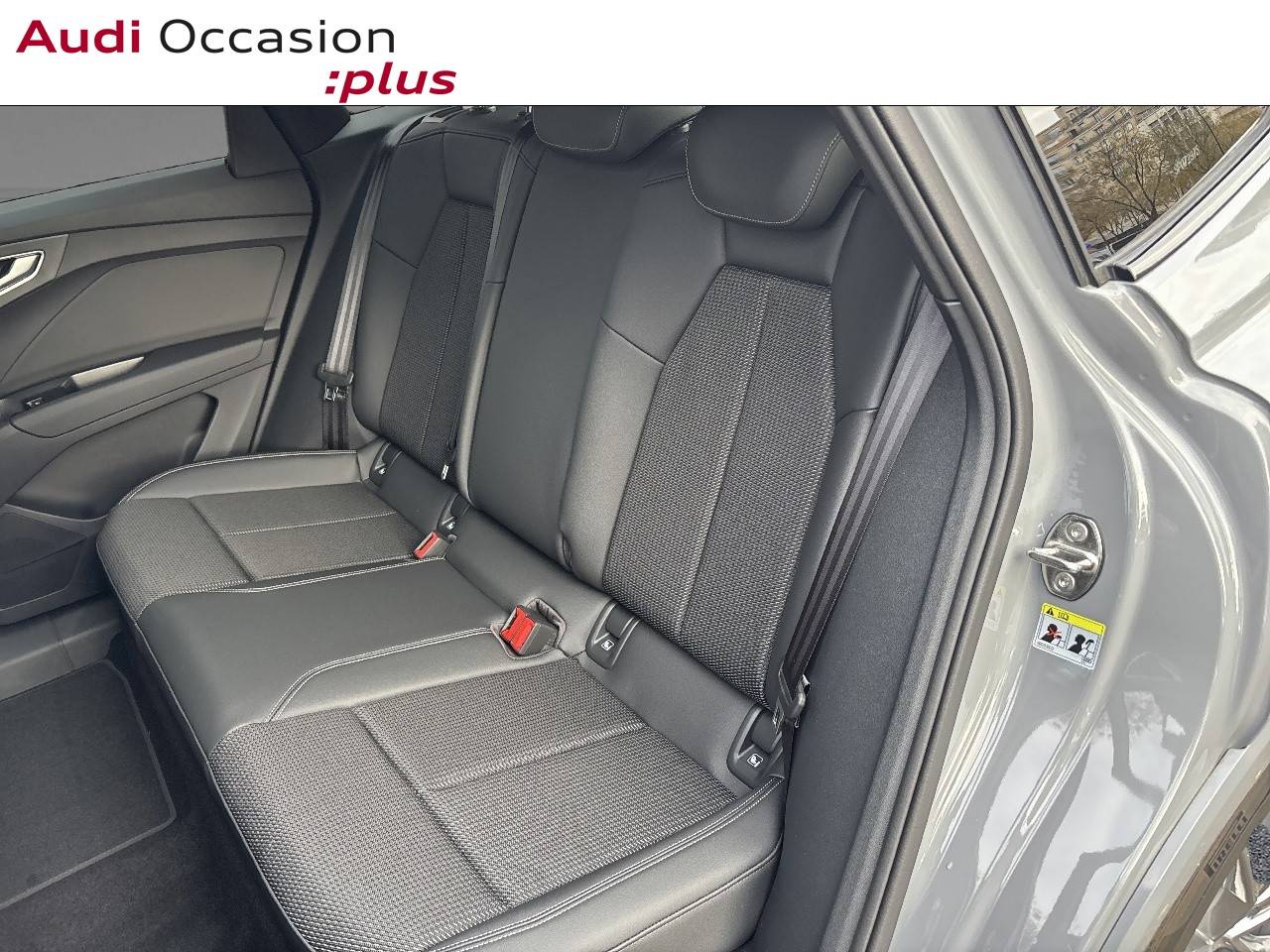 Voitures neuves Audi Q4 e-tron  Paris