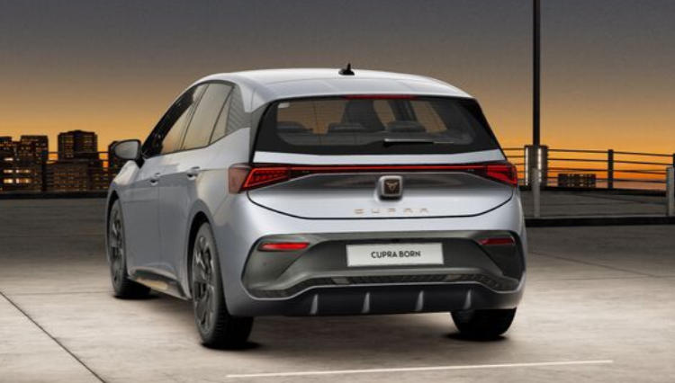 Voitures neuves CUPRA BORN One Paris