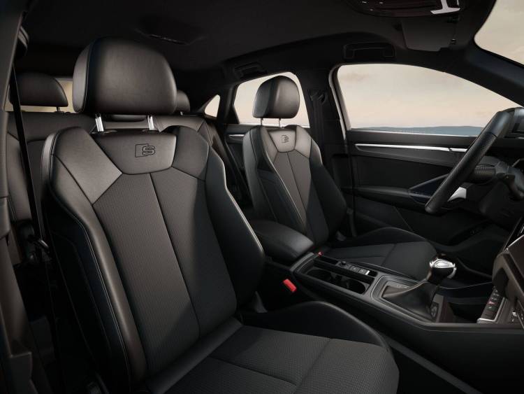 Voitures neuves Audi Q3 Sportback S line Paris