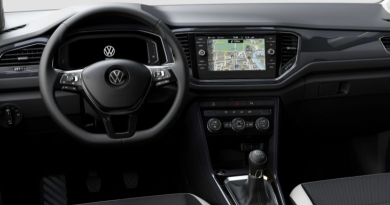 Voitures neuves VOLKSWAGEN T-ROC IQ.Drive Mougins