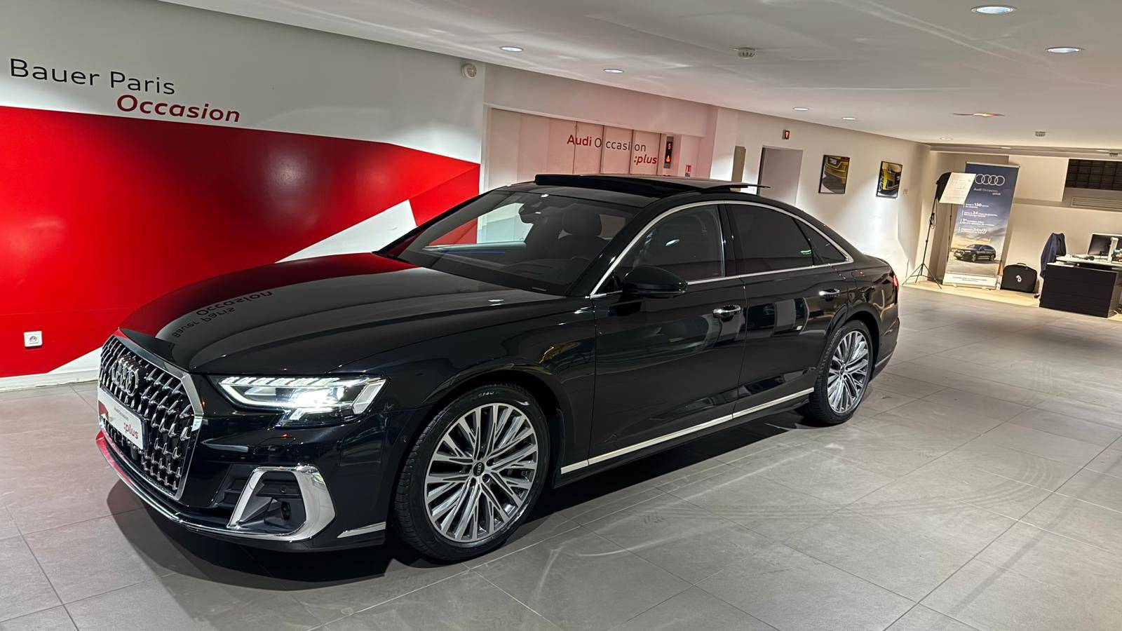 AUDI A8