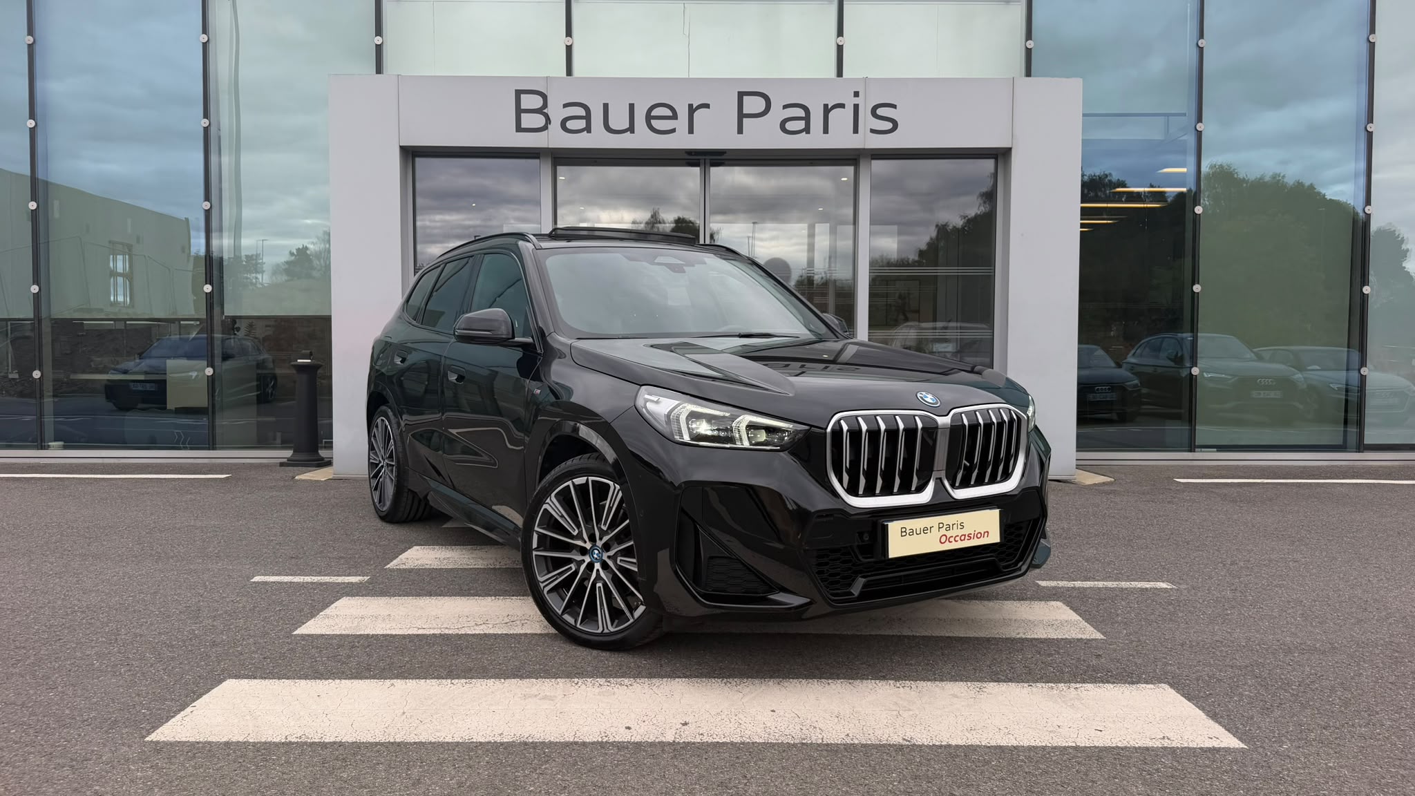BMW X1 U11