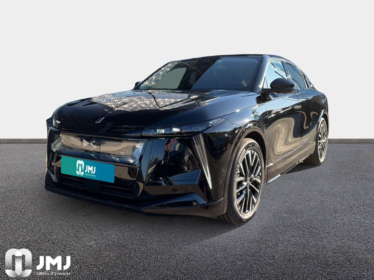 DS N°8