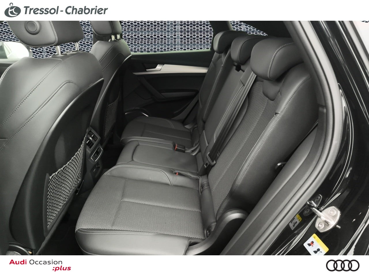 AUDI Q5+SPORTBACK SIEGE+ARRIERE+DROIT