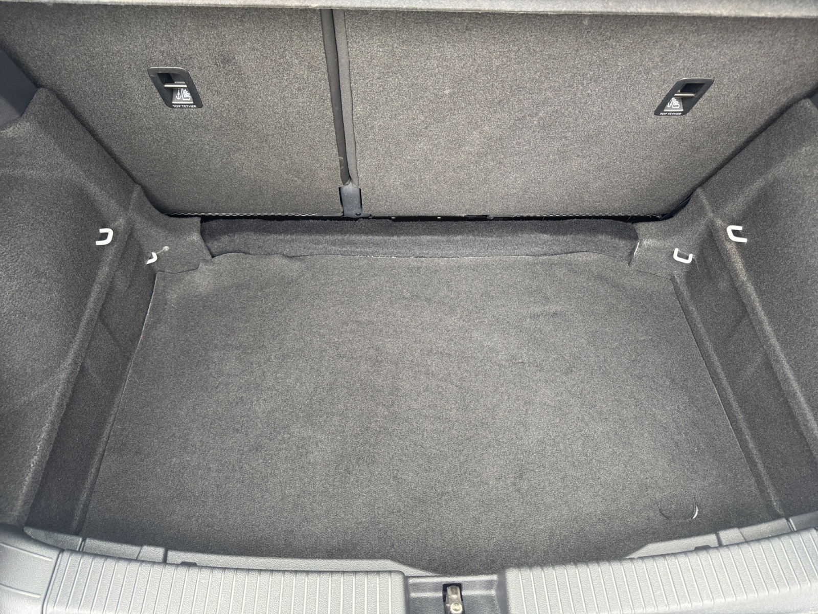 VOLKSWAGEN T CROSS