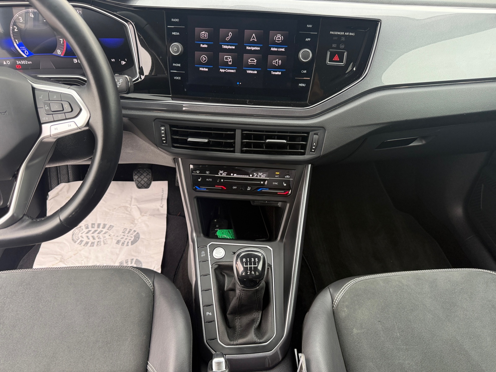 VOLKSWAGEN POLO CONSOLE+CENTRALE