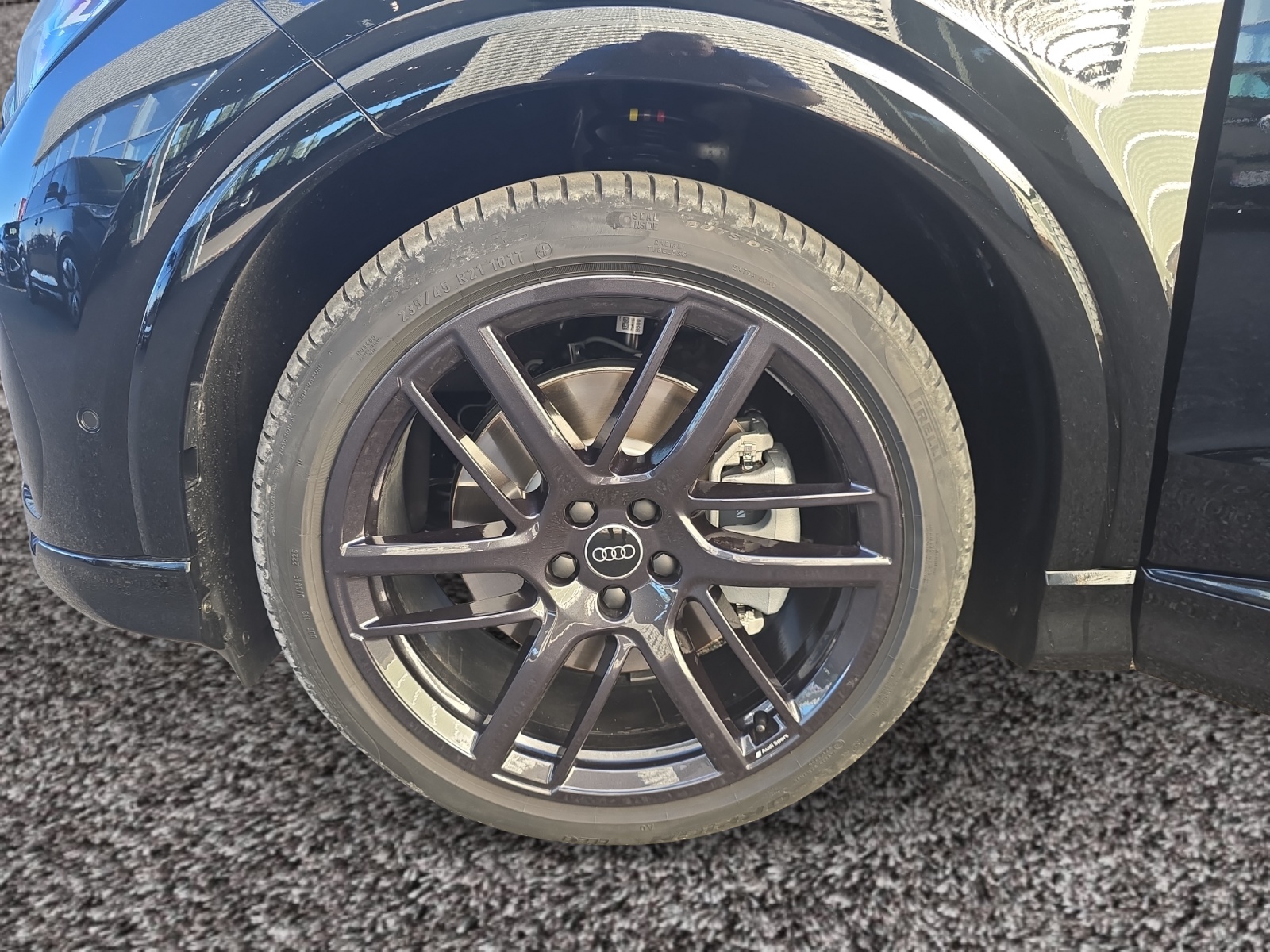 AUDI Q4+E TRON+SPORTBACK JANTE+AVANT+GAUCHE
