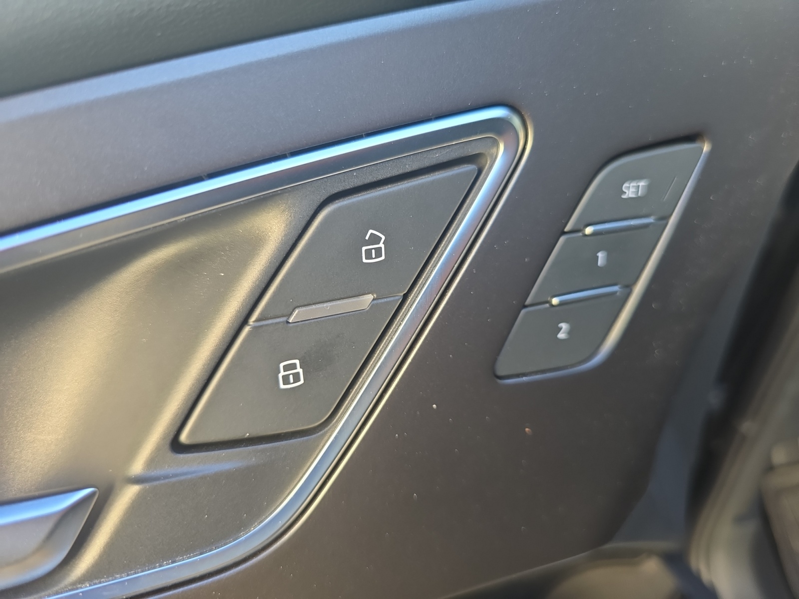 AUDI Q4+E TRON+SPORTBACK