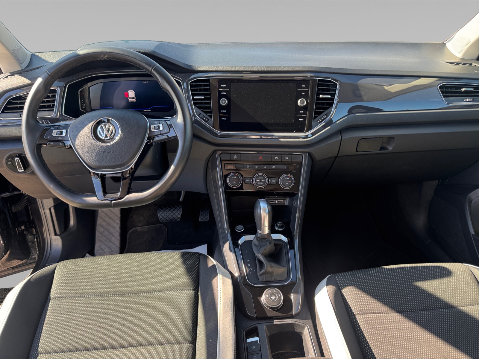 VOLKSWAGEN T ROC SIEGE+AVANT+PASSAGER