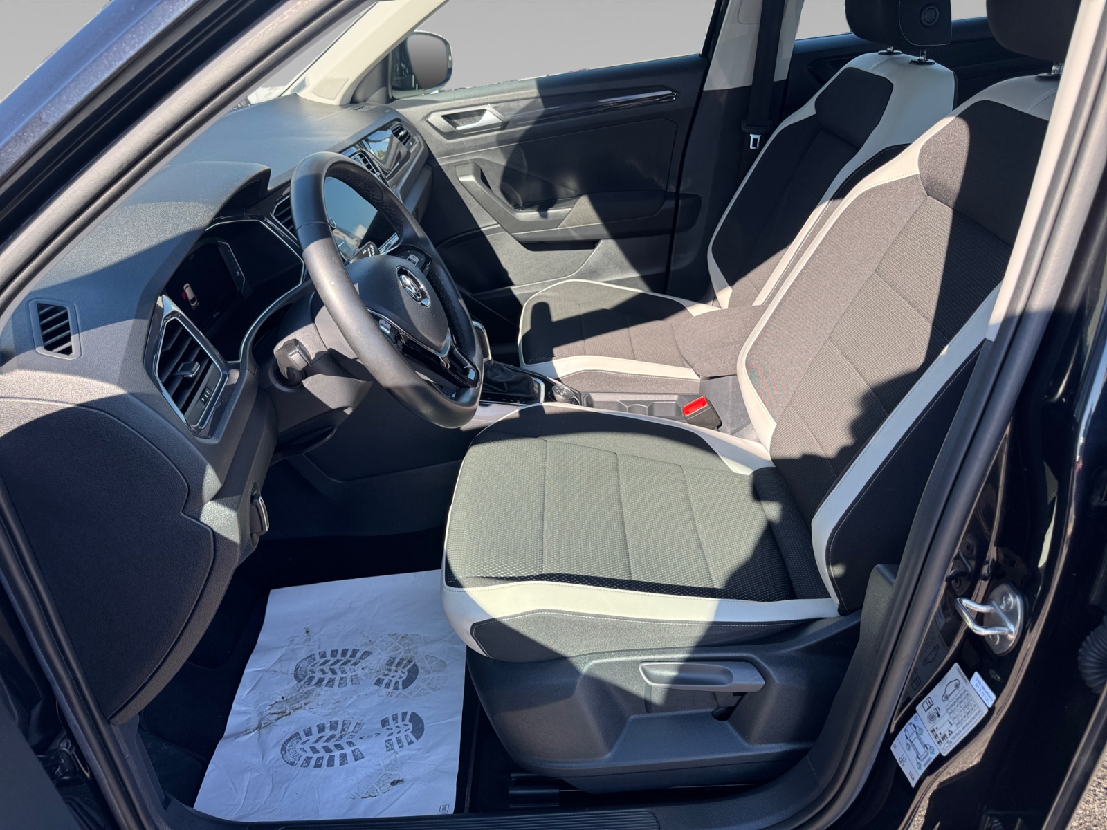 VOLKSWAGEN T ROC INTERIEUR+CONDUCTEUR