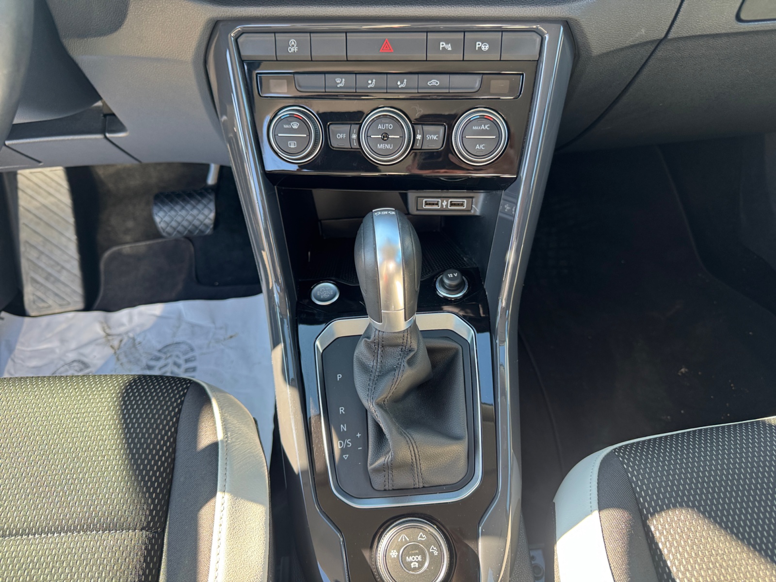 VOLKSWAGEN T ROC CONSOLE+CENTRALE