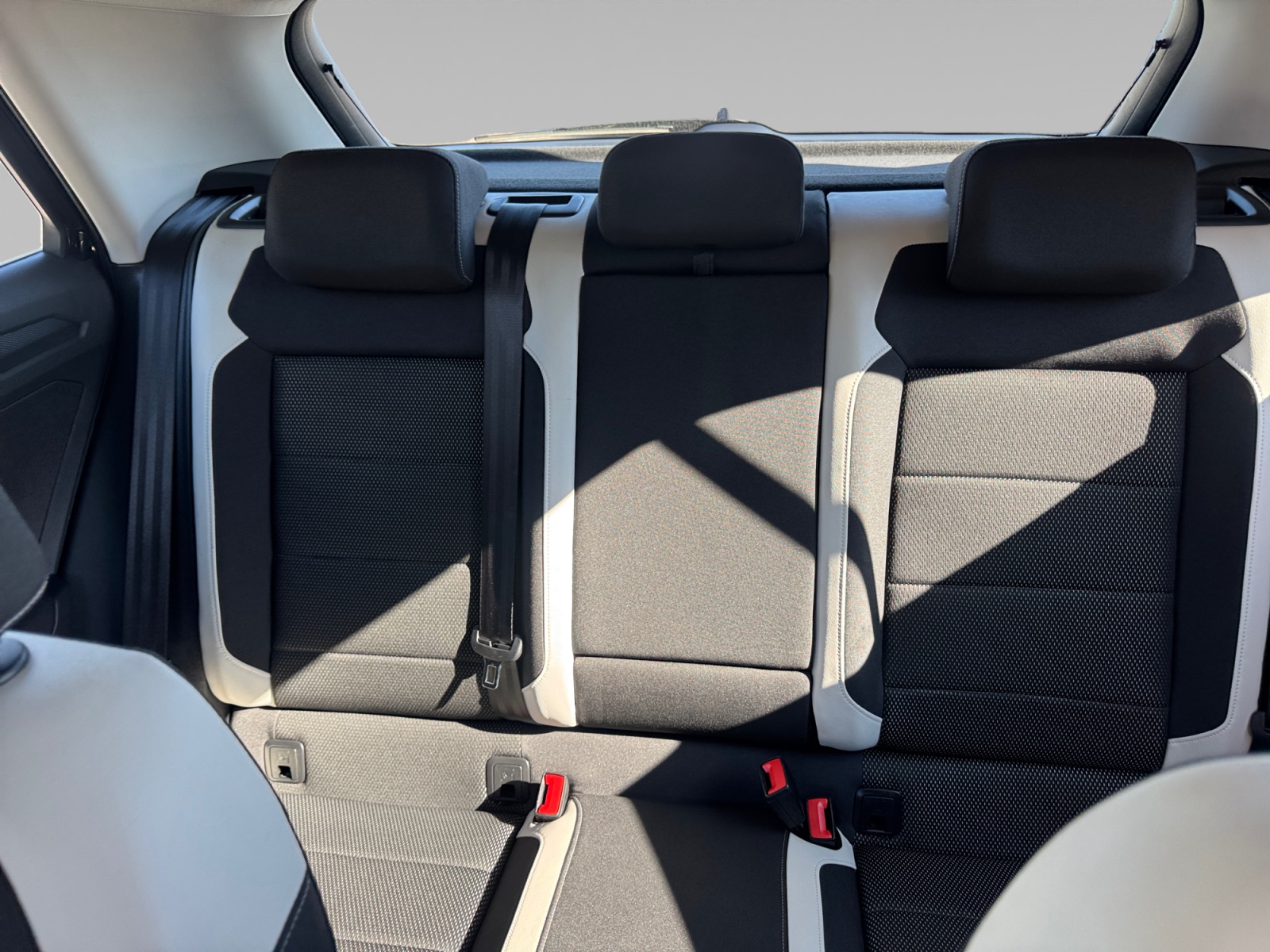 VOLKSWAGEN T ROC SIEGE+ARRIERE+GAUCHE