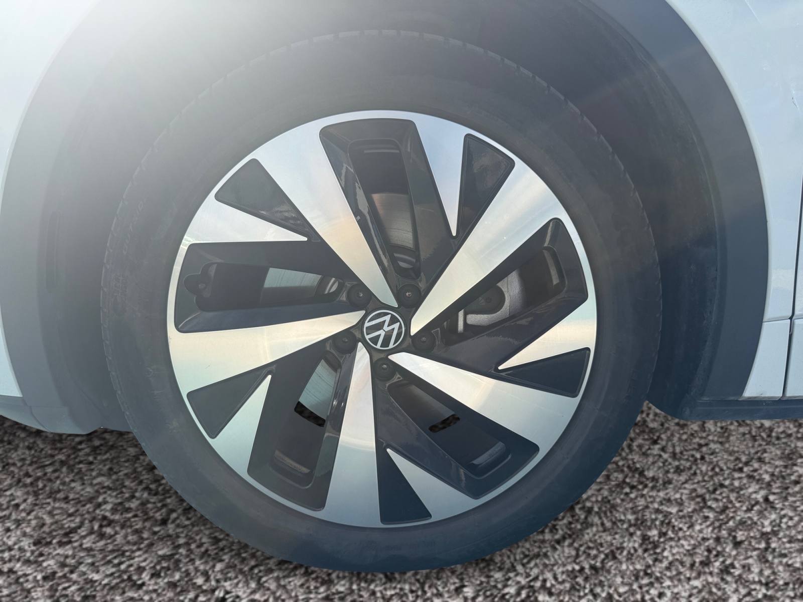VOLKSWAGEN ID5