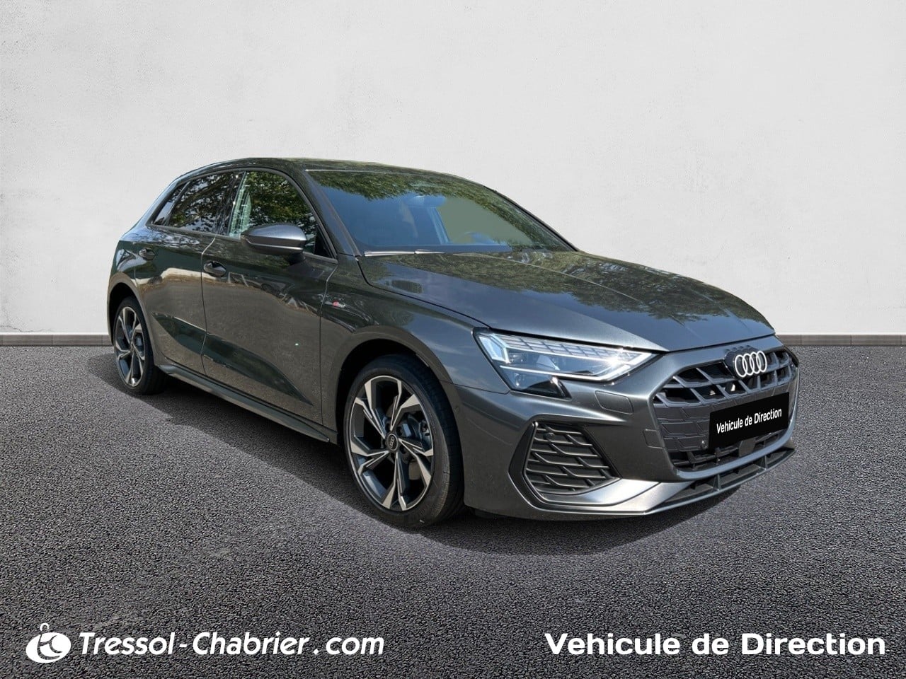 AUDI A3+SPORTBACK 34+AVANT+DROIT