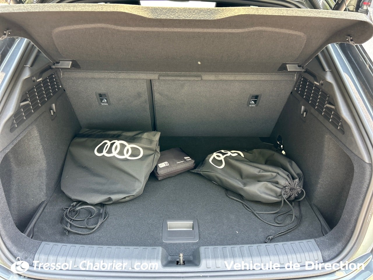 AUDI A3+SPORTBACK COFFRE