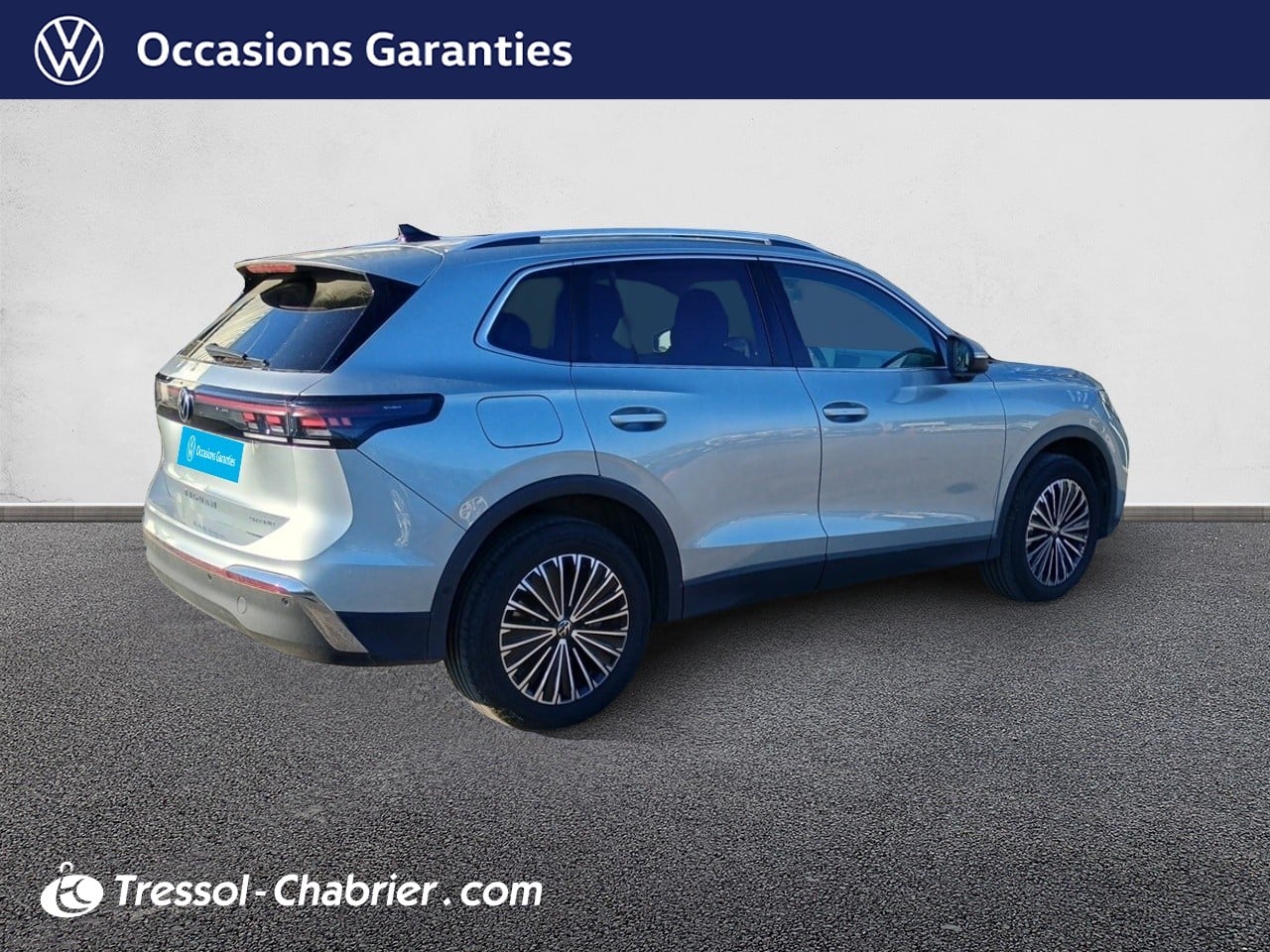 VOLKSWAGEN TIGUAN 34+ARRIERE+DROIT