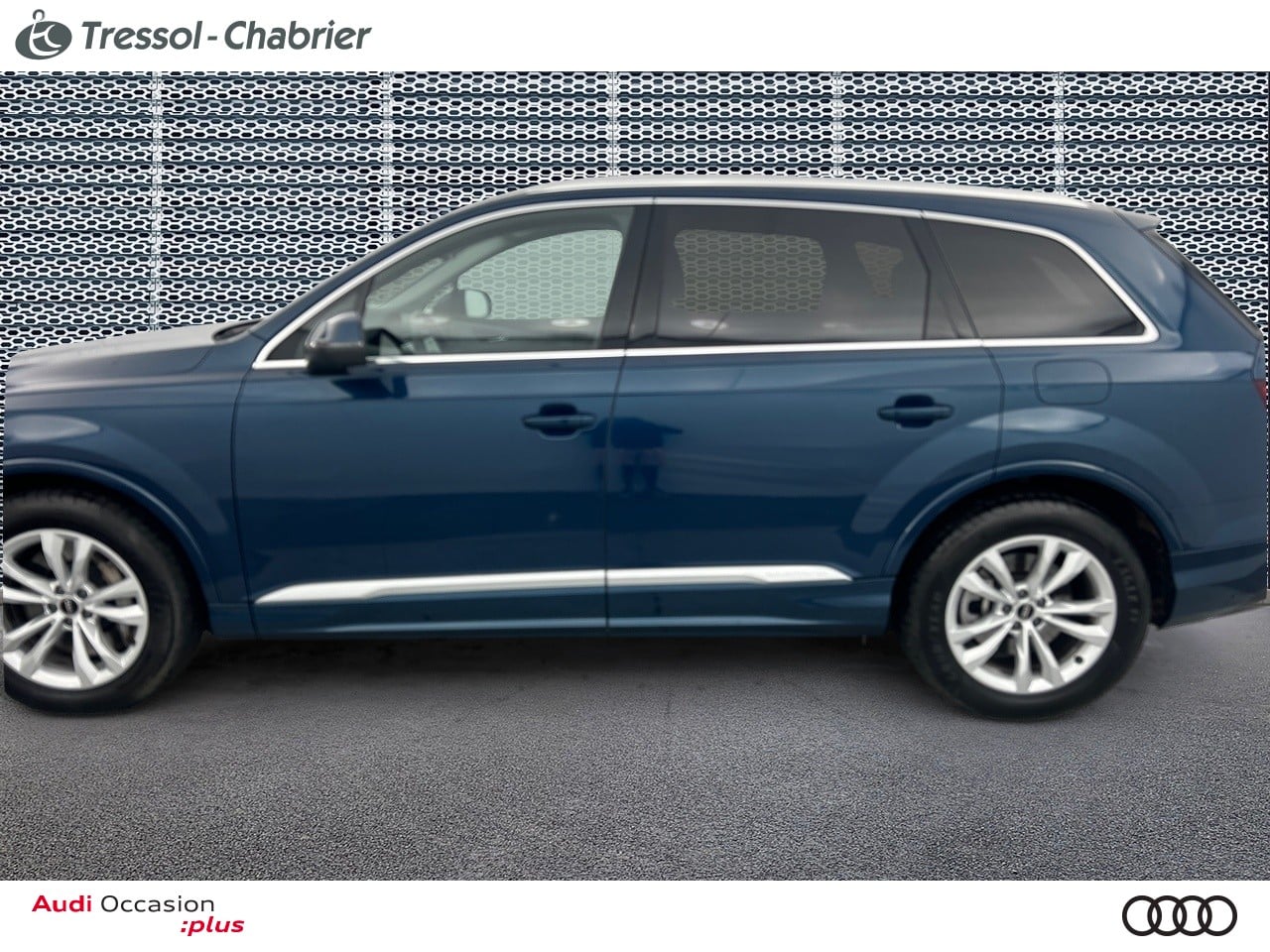 AUDI Q7 PROFIL+GAUCHE