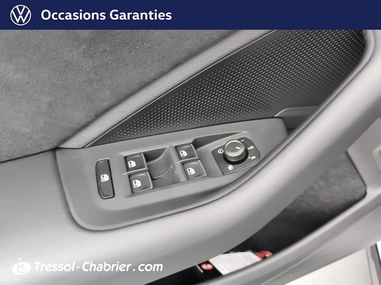 VOLKSWAGEN PASSAT PANNEAU+DE+PORTE+AVANT+GAUCHE