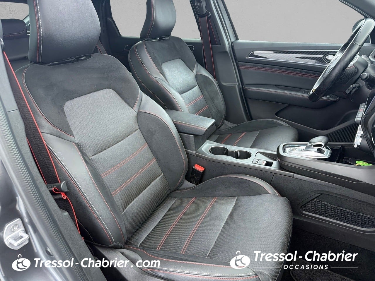 RENAULT ARKANA SIEGE+AVANT+PASSAGER