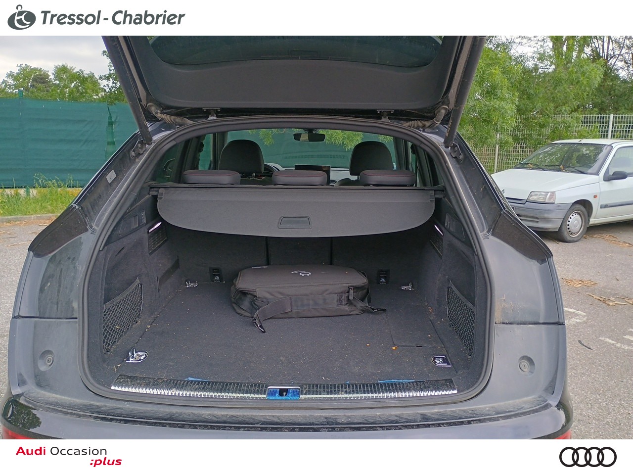AUDI Q5+SPORTBACK COFFRE