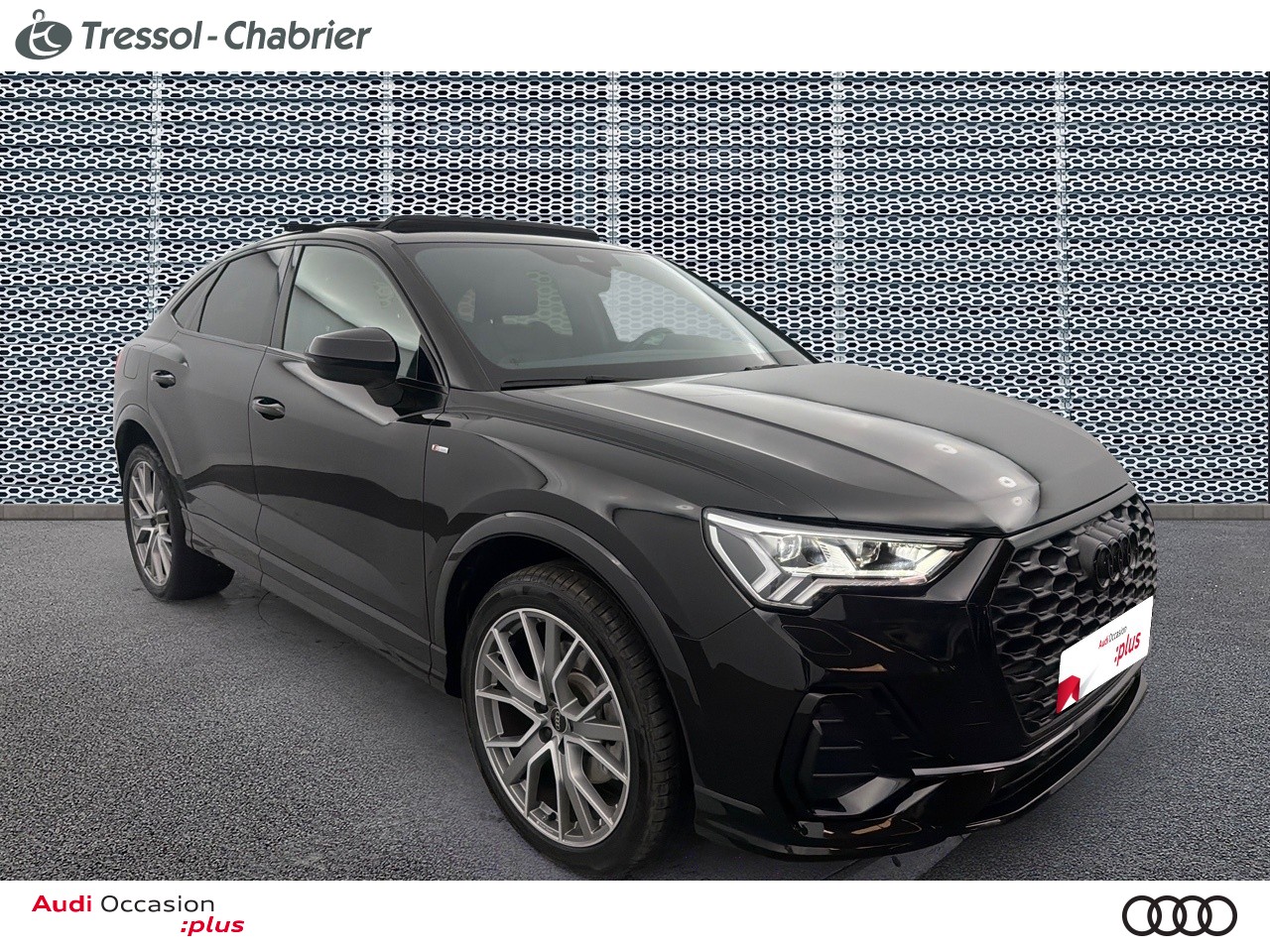 AUDI Q3+SPORTBACK 34+AVANT+DROIT