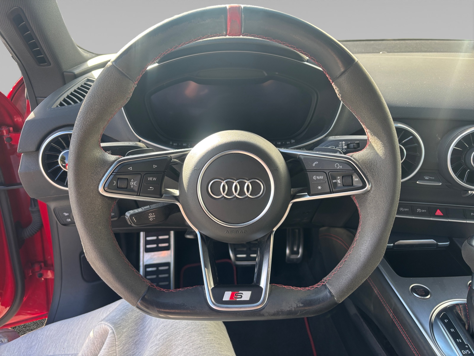 AUDI TT+COUPE POSTE+DE+PILOTAGE