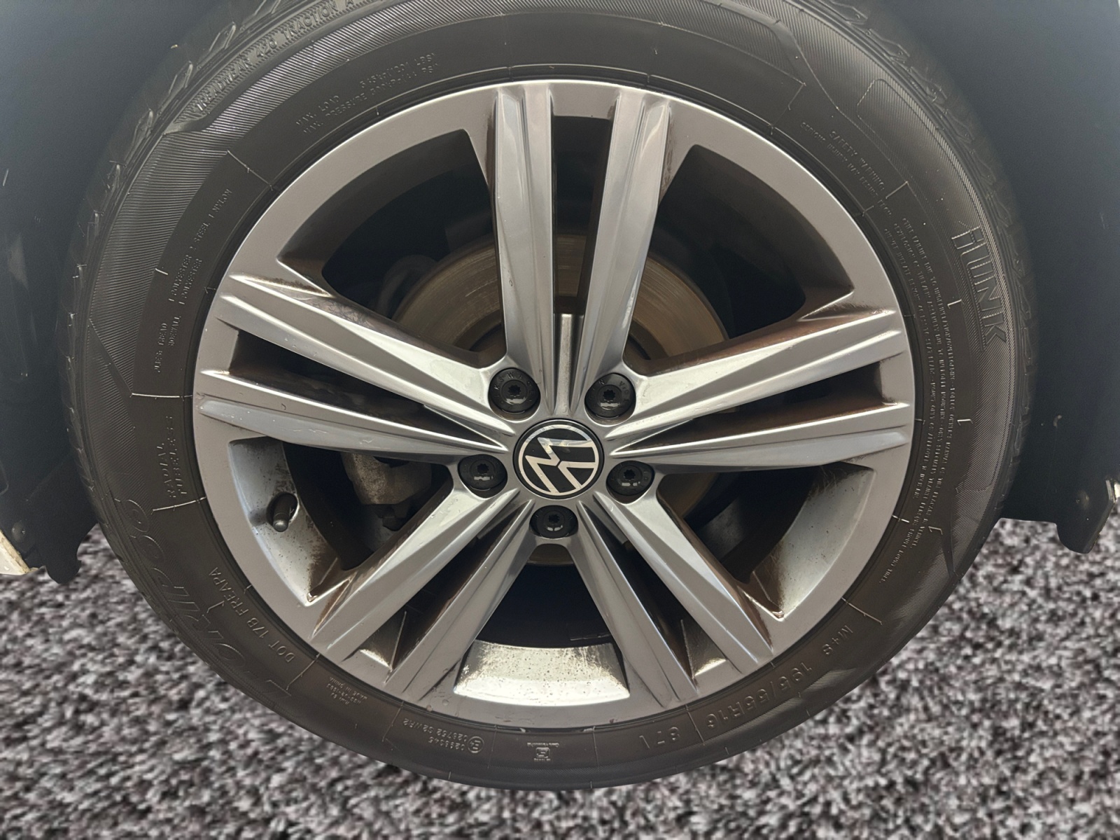 VOLKSWAGEN POLO JANTE+AVANT+GAUCHE
