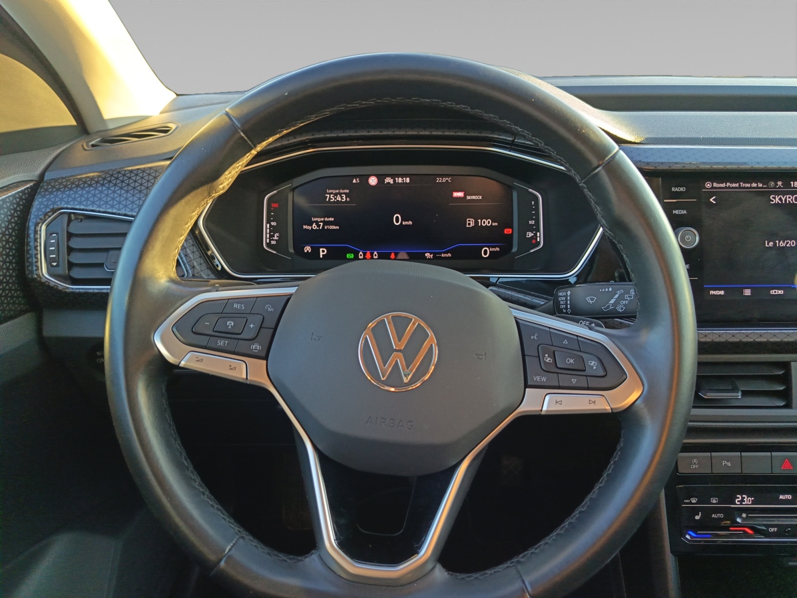 VOLKSWAGEN T CROSS POSTE+DE+PILOTAGE